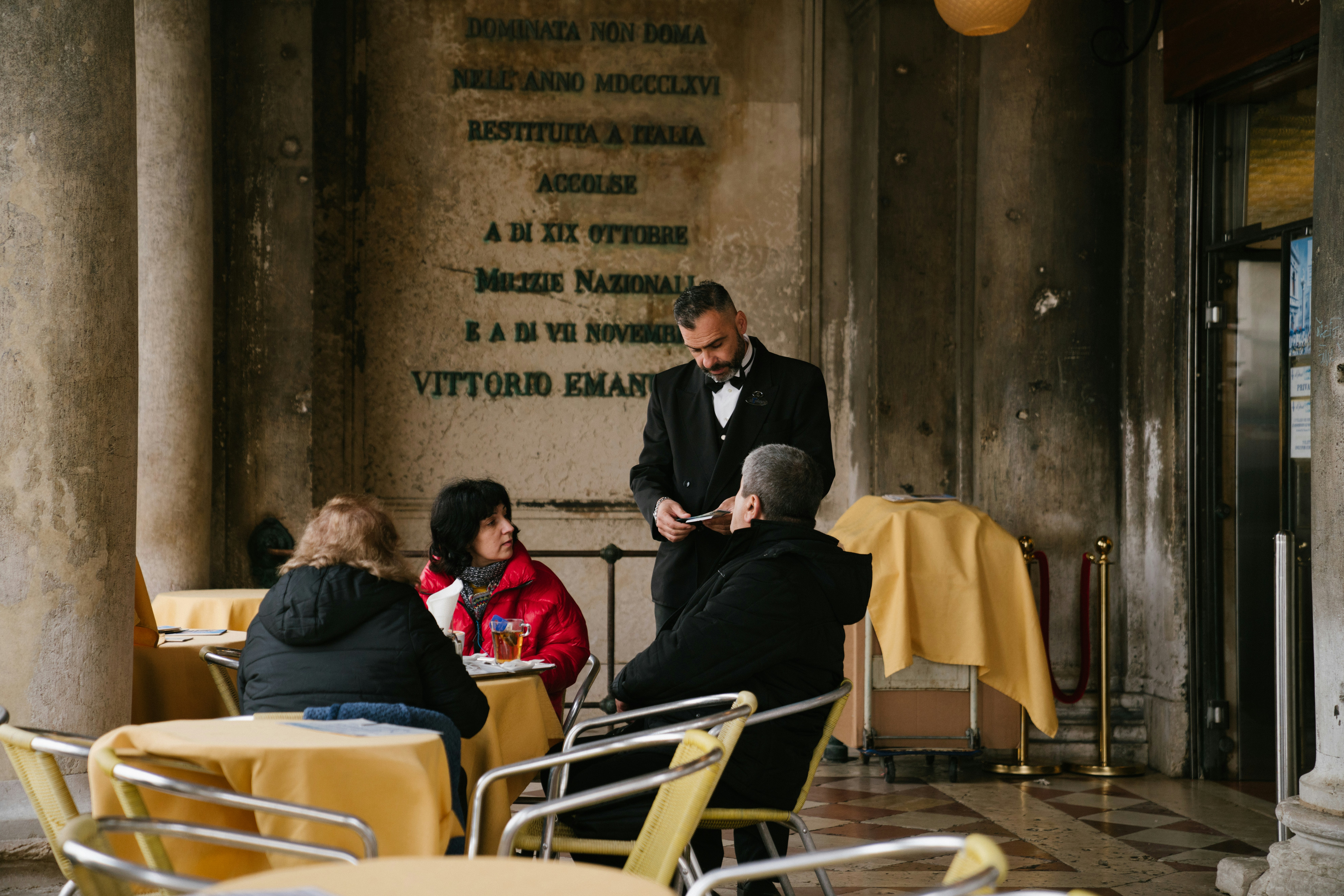 Elegant fine dining service scene showcasing expert-level server professionalism and advanced psychological mastery techniques